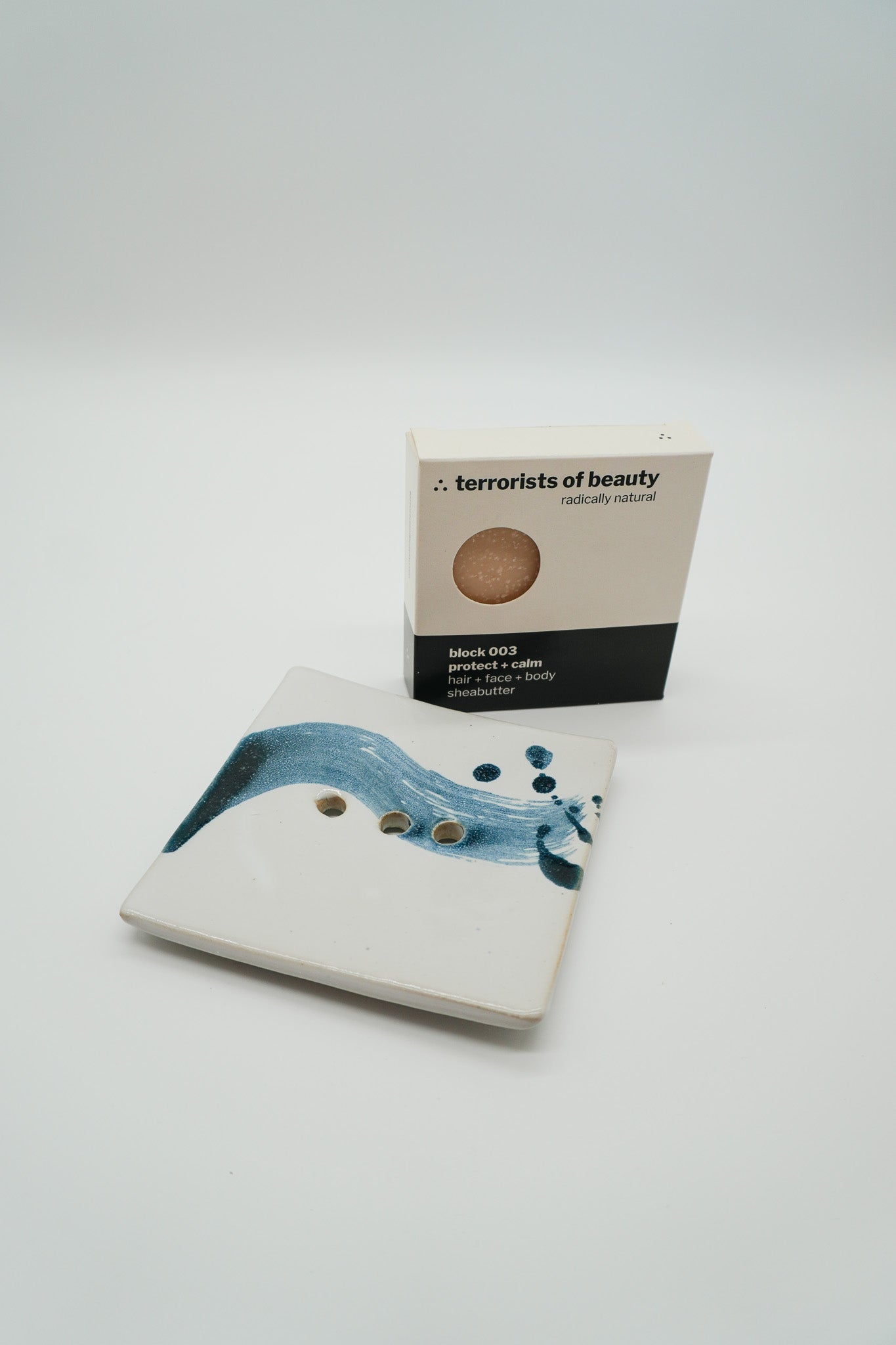 Reginald | Soap dish