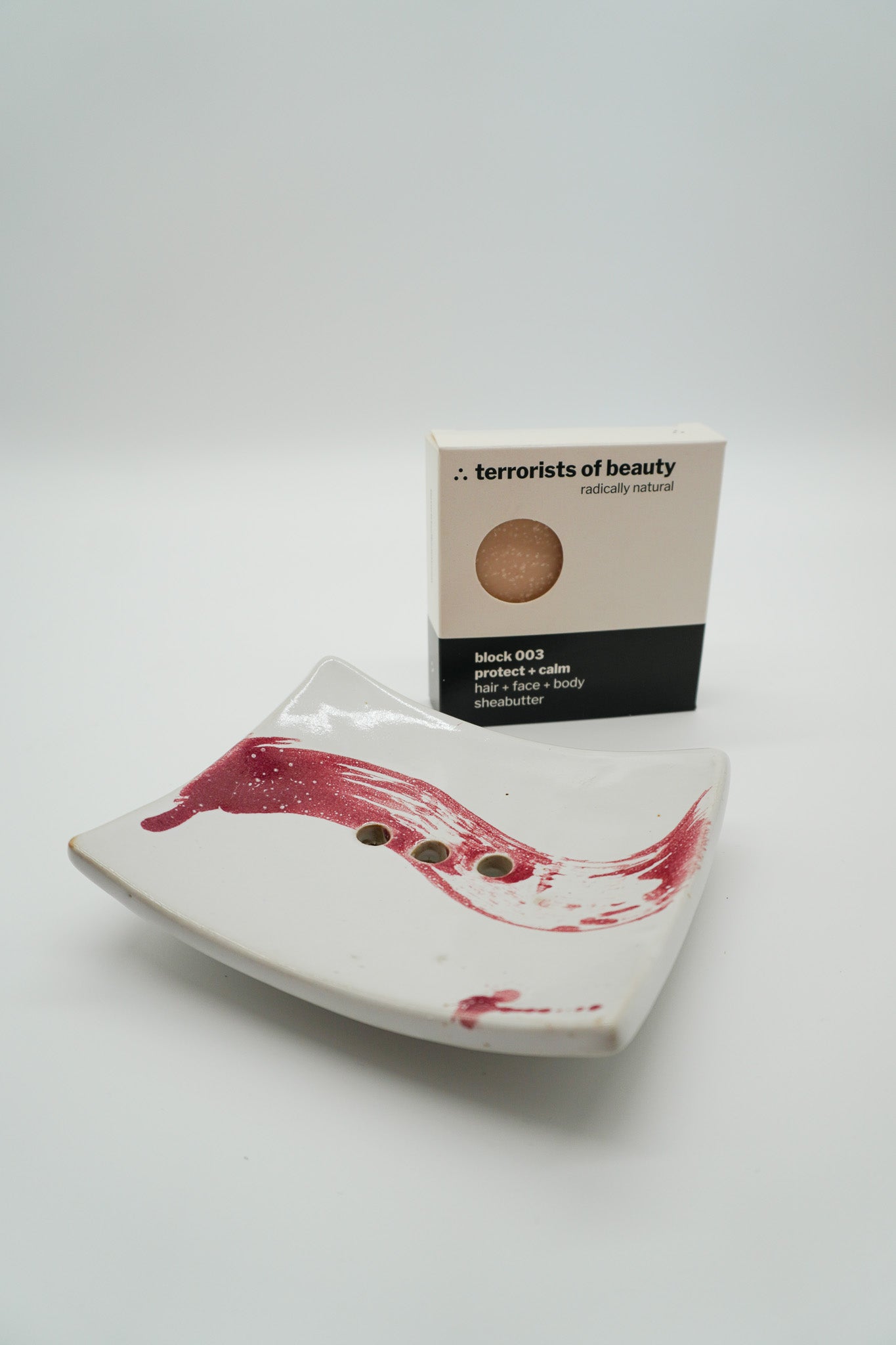 Reginald | Soap dish