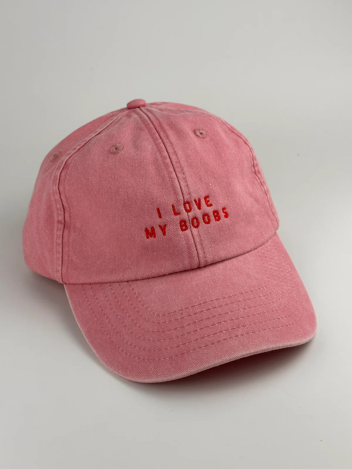 I love my boobs | Cap