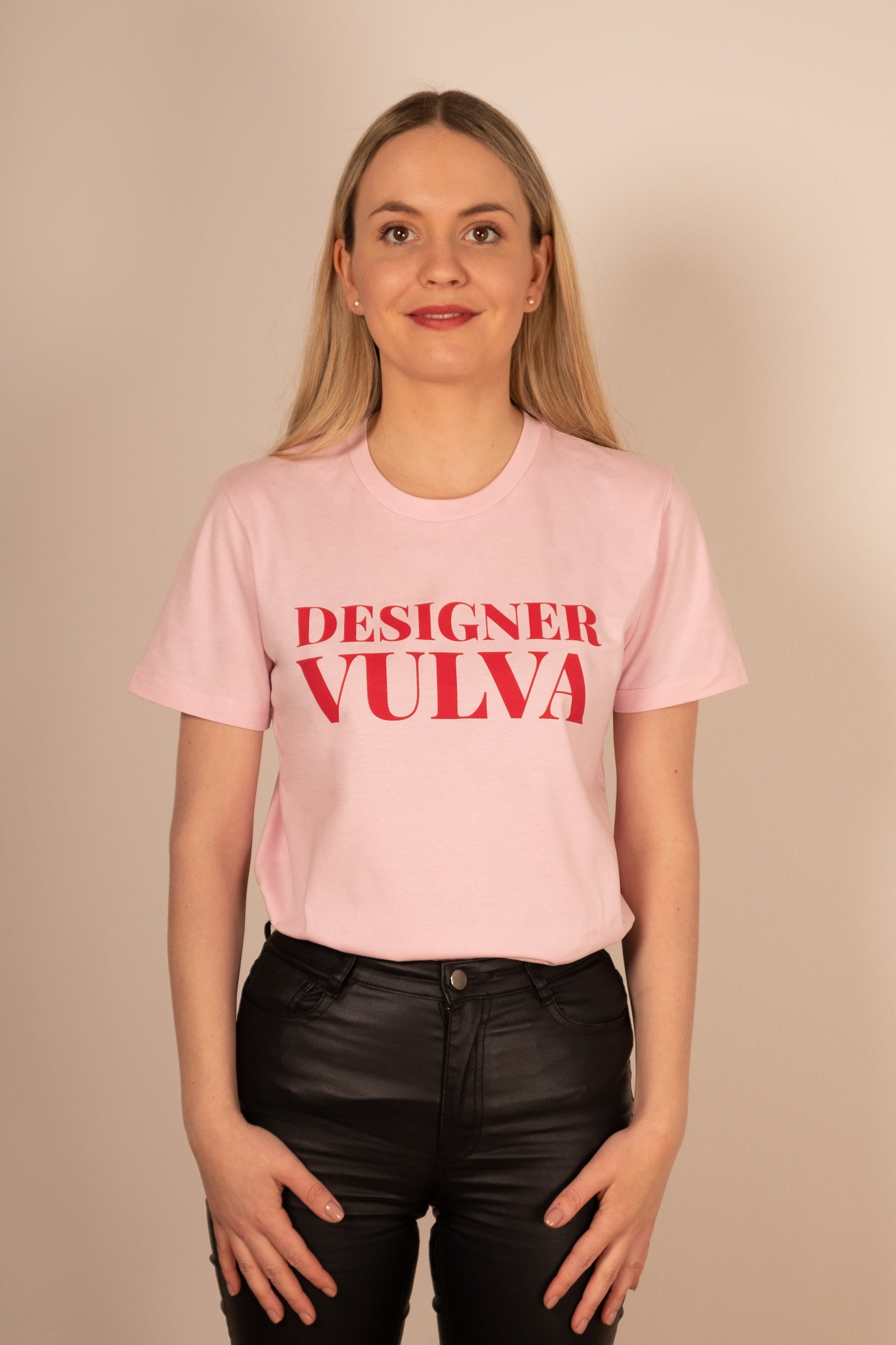 Designer Vulva | Unisex Shirt - Empovver