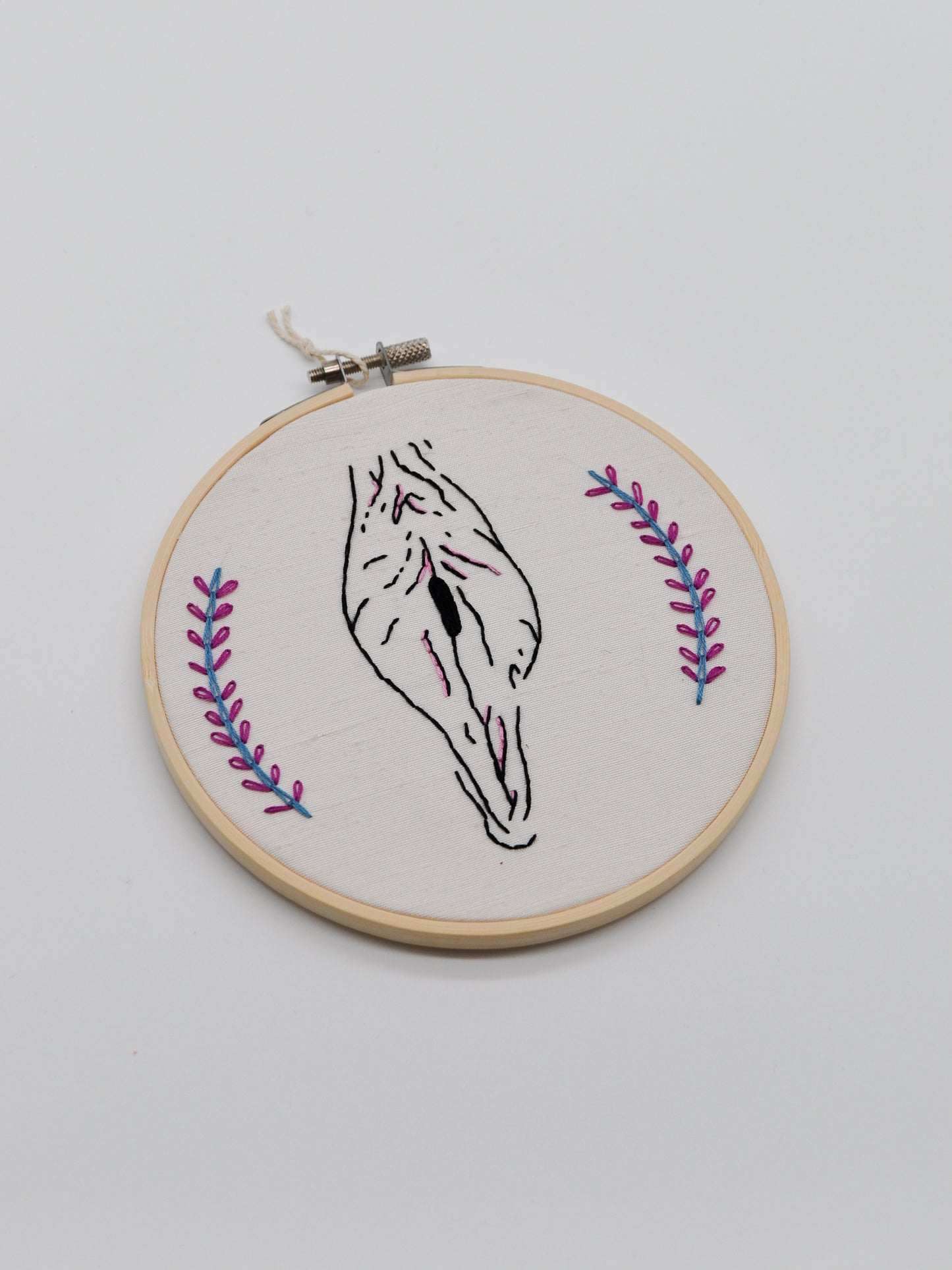 Vulva | Stickerei - Empovver