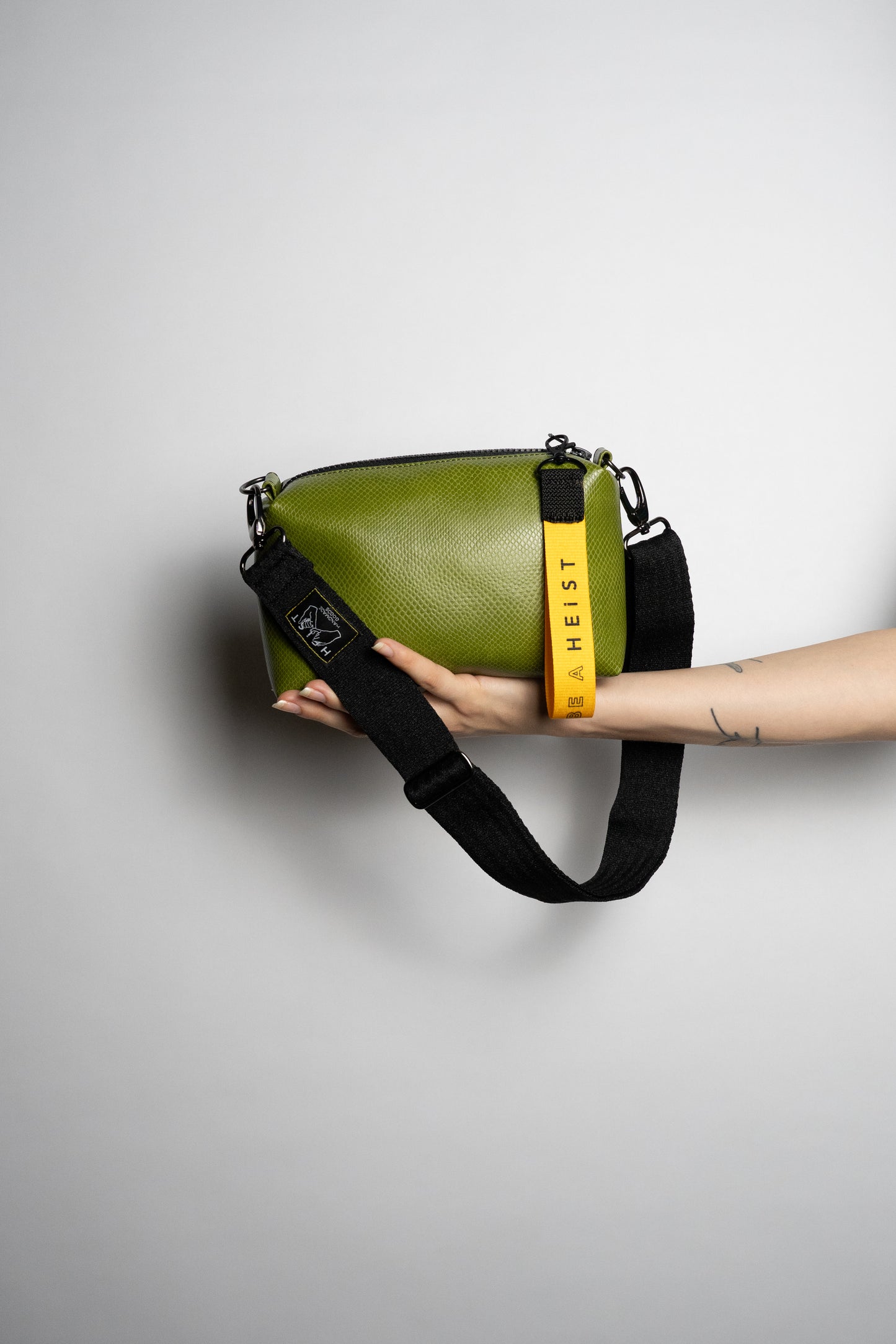 Apple Leather + Strap | Boxbag