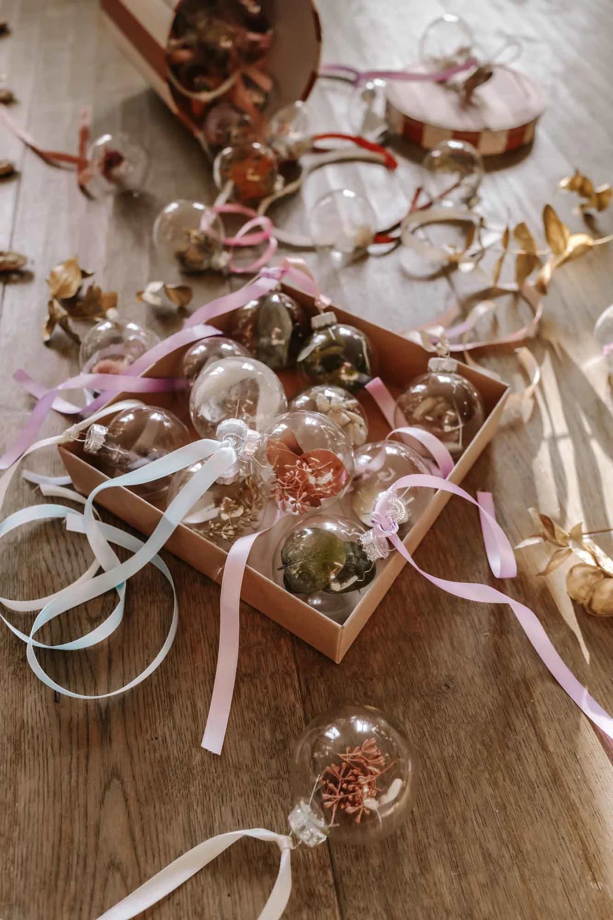 Dried Flower Magic | Glass Christmas Baubles