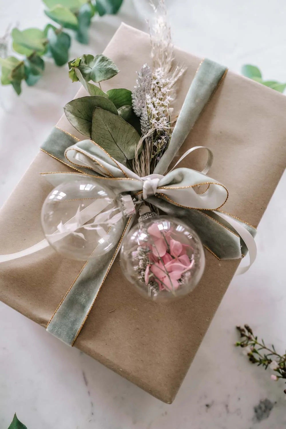 Dried Flower Magic | Glass Christmas Baubles