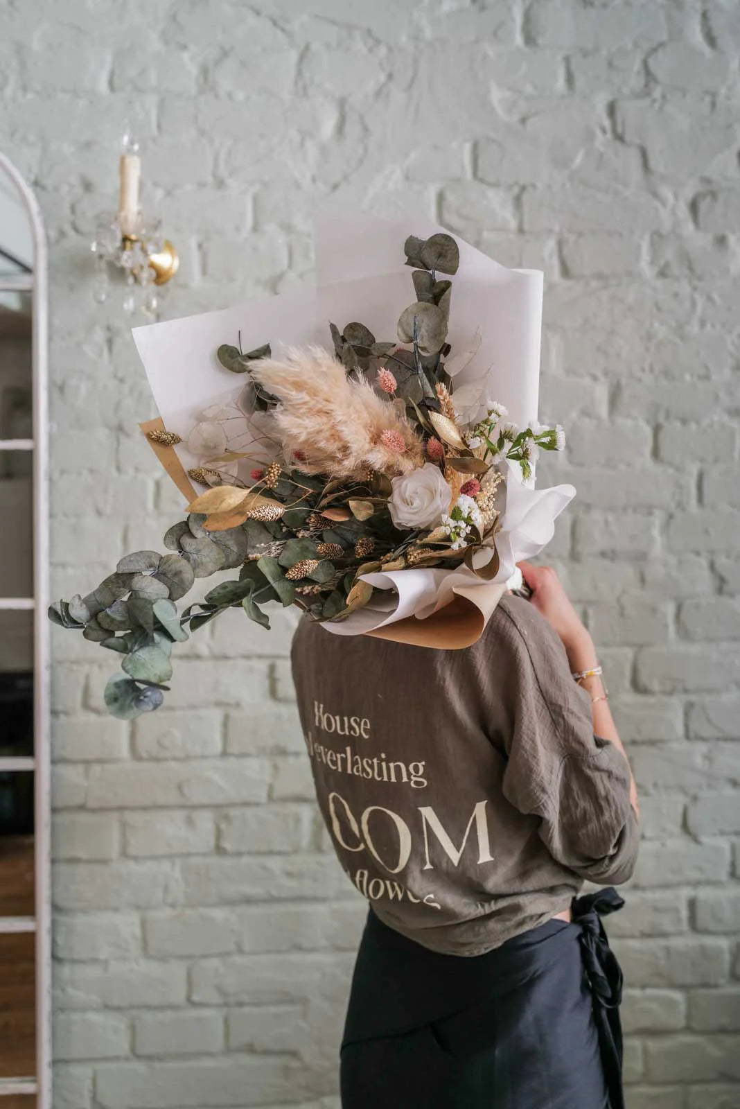 Mona | Dried Flower Bouquet