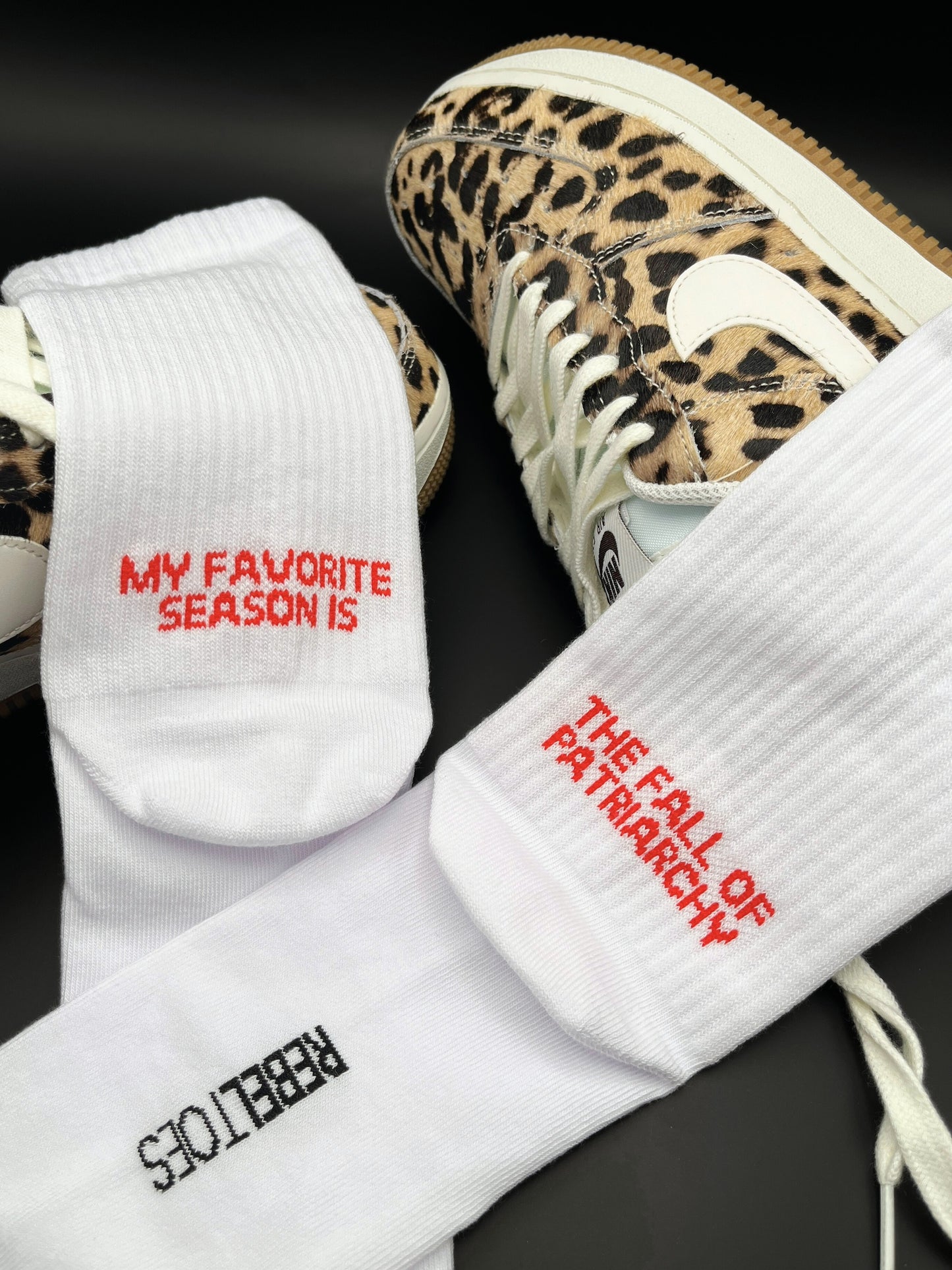 My favorite season is the fall of patriarchy | Socken