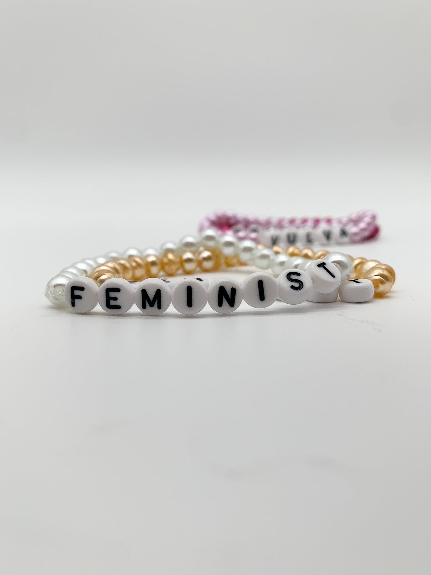 Feminist | Beaded bracelet