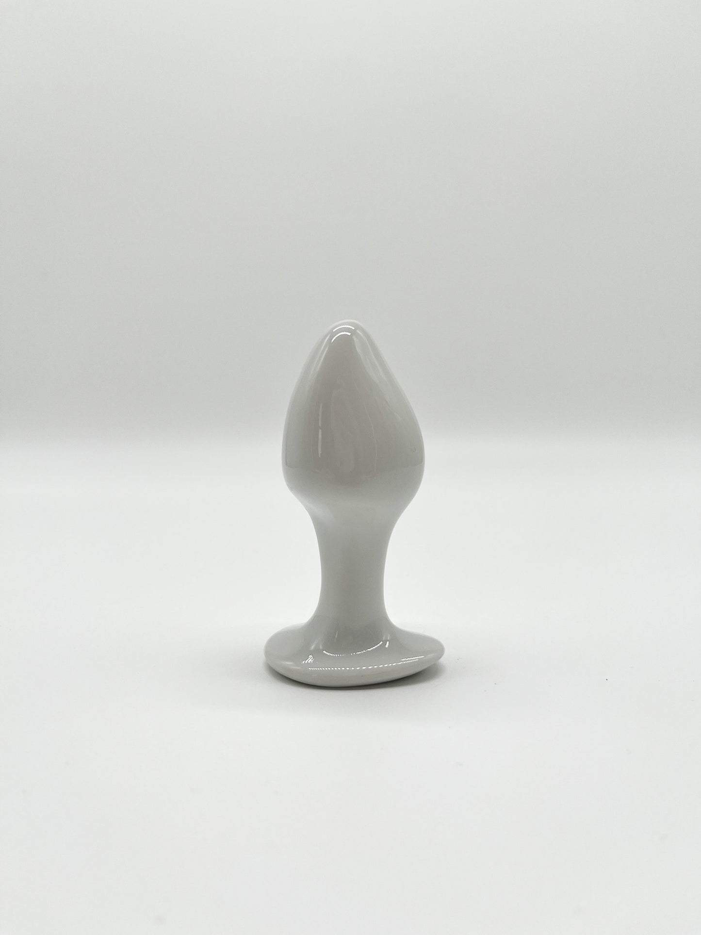 Avo | Porcelain plug